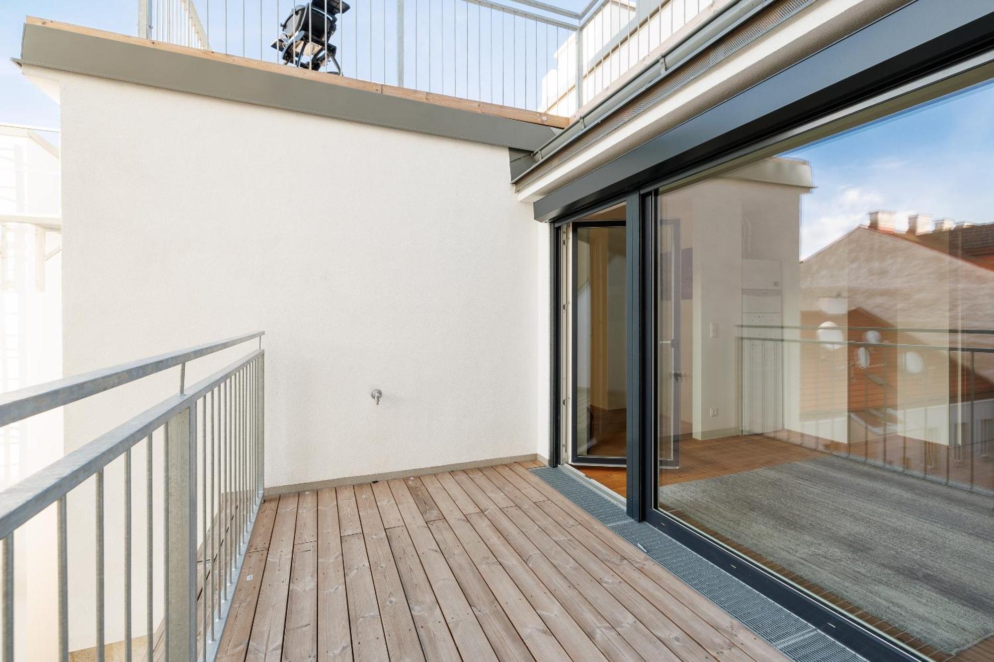 Symphony Apartments 42 - Modern Loft With Terrace And Grill In Central Location Виена Екстериор снимка